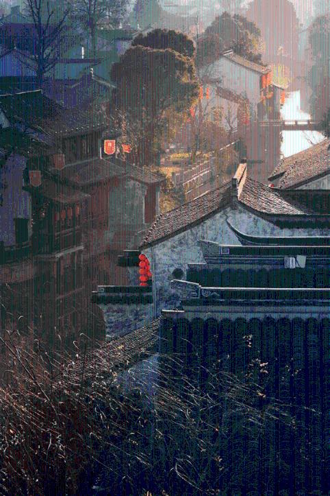 逃离无人大住宅